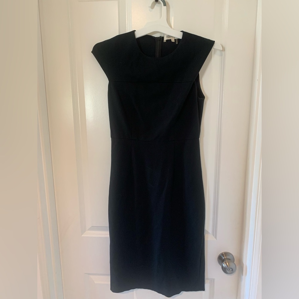 Diane Von Furstenberg - Sheath dress
